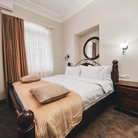 Aspar Boutique Hotel Erévan Extérieur photo