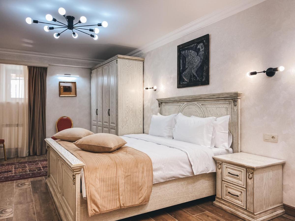 Aspar Boutique Hotel Erévan Extérieur photo
