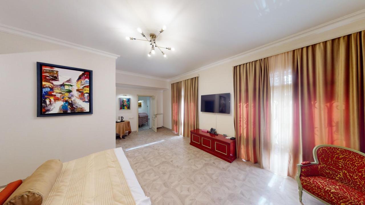 Aspar Boutique Hotel Erévan Extérieur photo