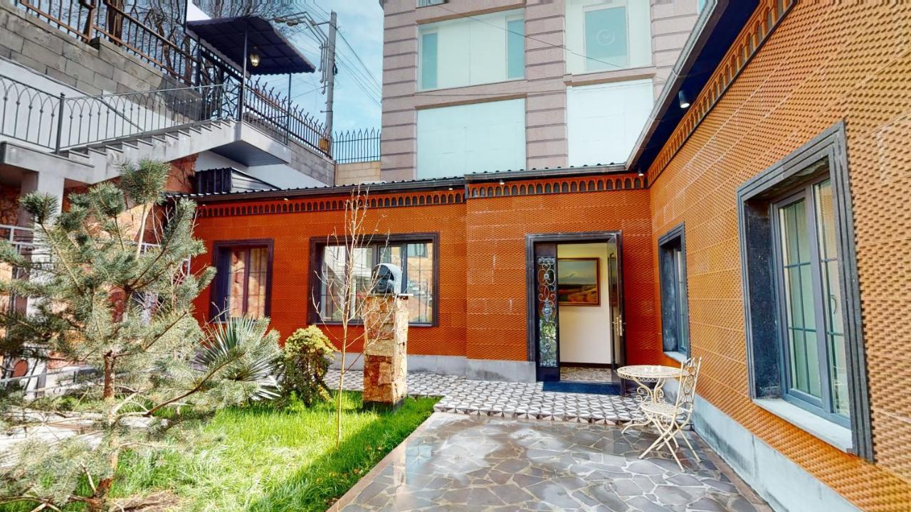 Aspar Boutique Hotel Erévan Extérieur photo