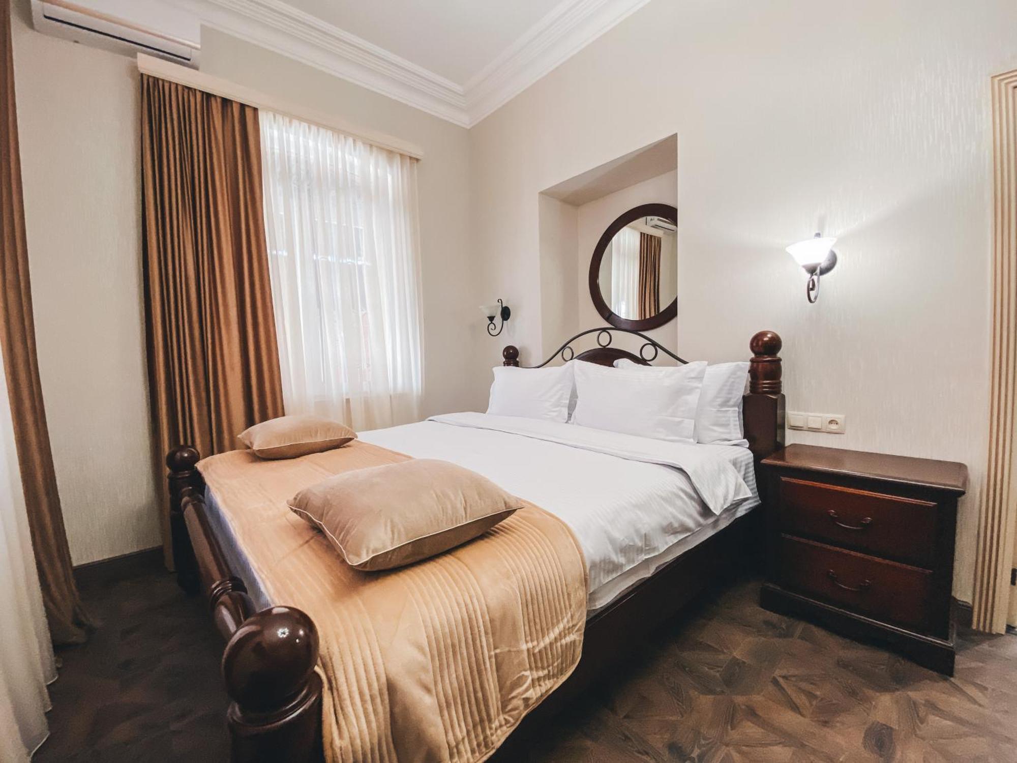 Aspar Boutique Hotel Erévan Extérieur photo
