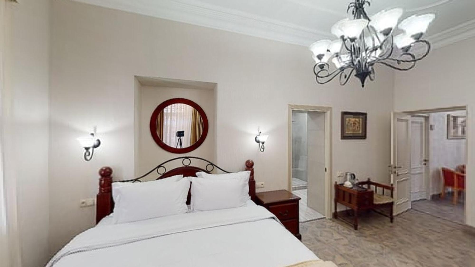Aspar Boutique Hotel Erévan Chambre photo